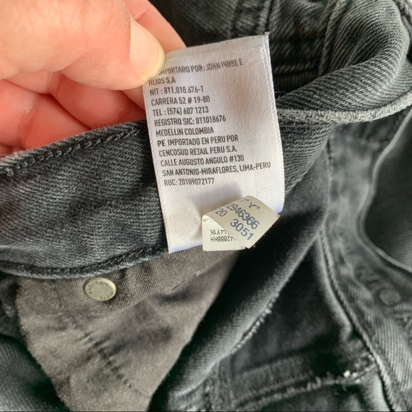 American Eagle Womens High Rise Black Jeans Denim Distressed Tapered Leg Size 0 - Picture 7 of 11